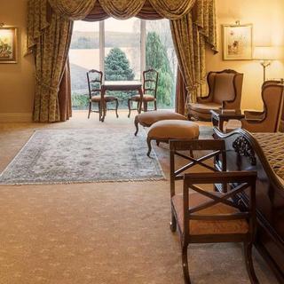 Premium Suites